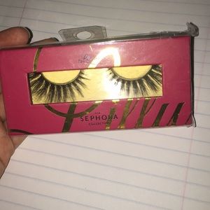 Lilly Lashes Havana and London style!